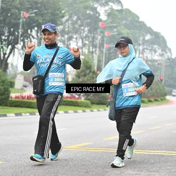 Runner Photo 7039391