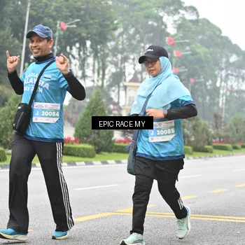 Runner Photo 7039398