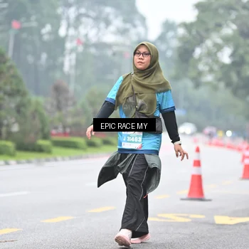 Runner Photo 7039400
