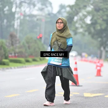 Runner Photo 7039402