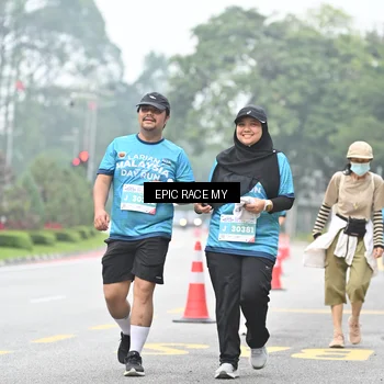 Runner Photo 7039425