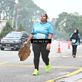 Runner Photo 7039453