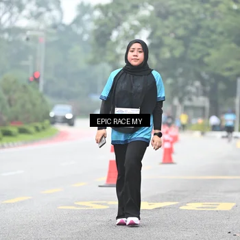 Runner Photo 7039455