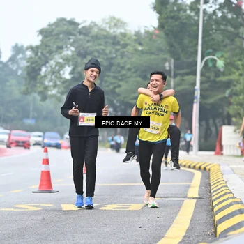 Runner Photo 7039478