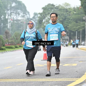 Runner Photo 7039507