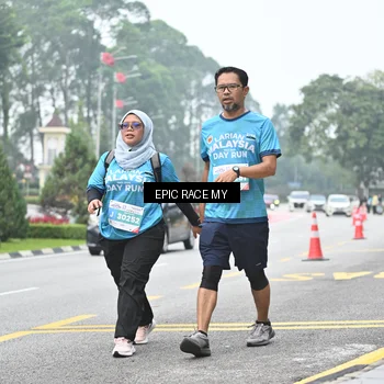 Runner Photo 7039512