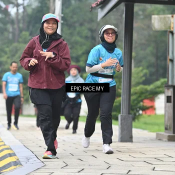 Runner Photo 7039516