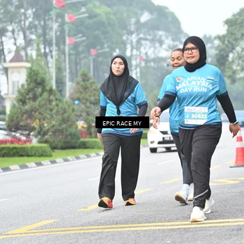 Runner Photo 7039545