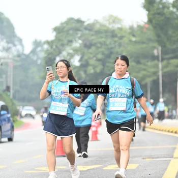 Runner Photo 7039552