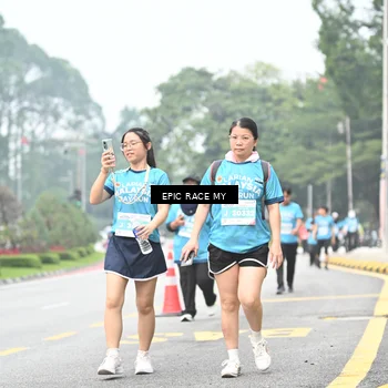 Runner Photo 7039556