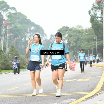 Runner Photo 7039561