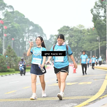 Runner Photo 7039569