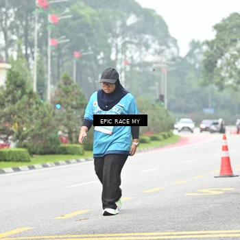 Runner Photo 7039577