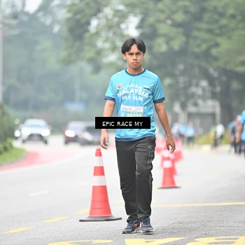 Runner Photo 7039587