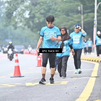 Runner Photo 7039614
