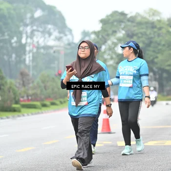 Runner Photo 7039626