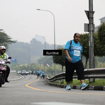 Runner Photo 7039628