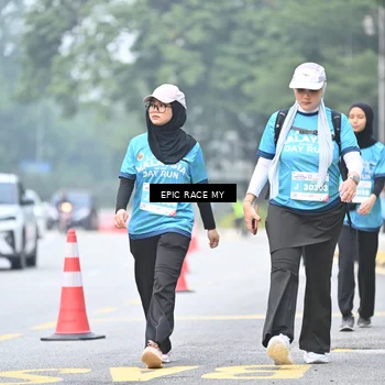 Runner Photo 7039646