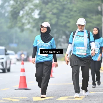 Runner Photo 7039648