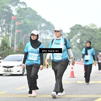 Runner Photo 7039666