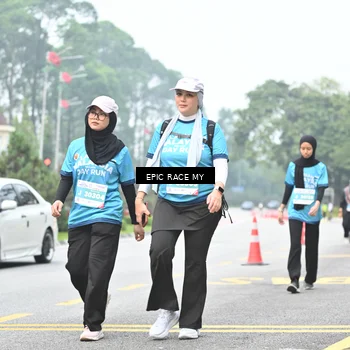 Runner Photo 7039668