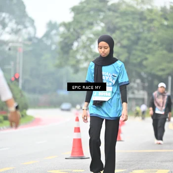 Runner Photo 7039669