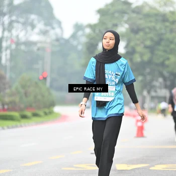 Runner Photo 7039670