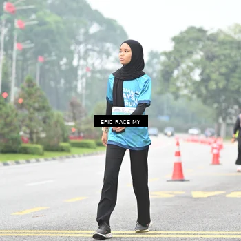 Runner Photo 7039677