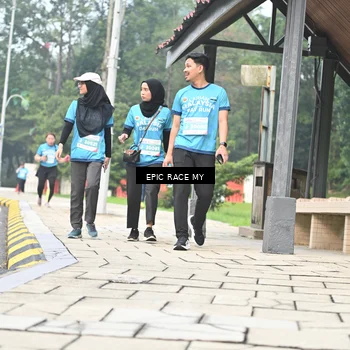 Runner Photo 7039702
