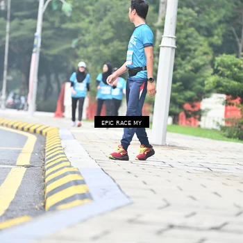 Runner Photo 7039711