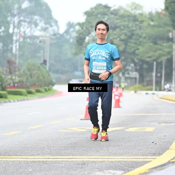 Runner Photo 7039718