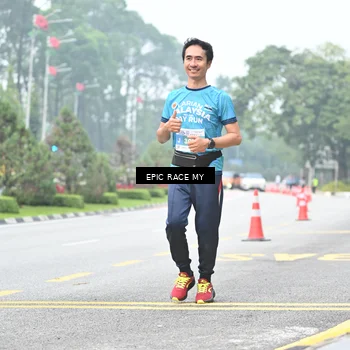 Runner Photo 7039719