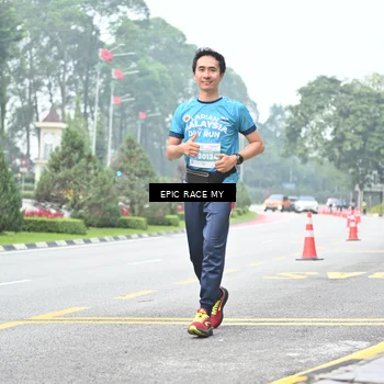 Runner Photo 7039730