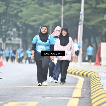 Runner Photo 7039753
