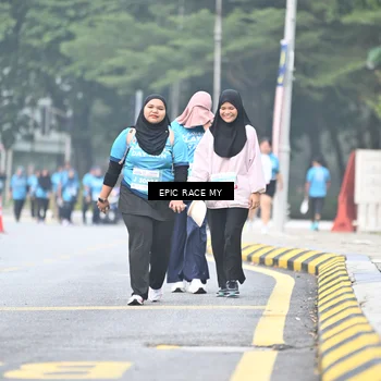 Runner Photo 7039758