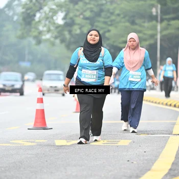 Runner Photo 7039774