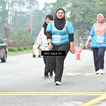 Runner Photo 7039777