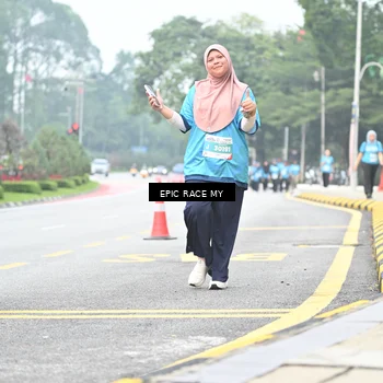 Runner Photo 7039786