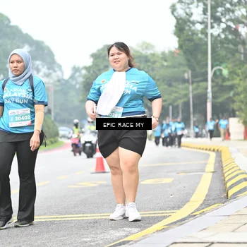 Runner Photo 7039803