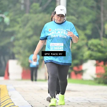Runner Photo 7039811