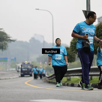 Runner Photo 7039813