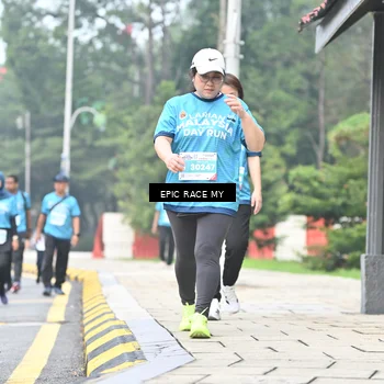 Runner Photo 7039825
