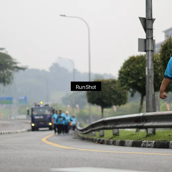 Runner Photo 7039834