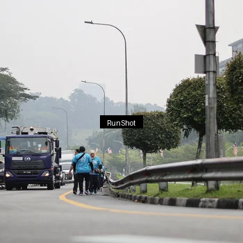 Runner Photo 7039837