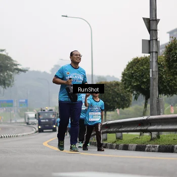Runner Photo 7039847