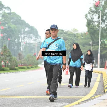 Runner Photo 7039851