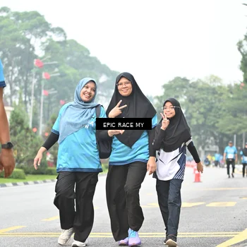 Runner Photo 7039870