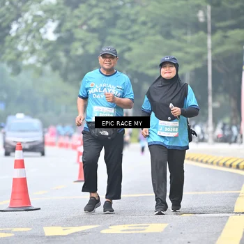 Runner Photo 7039885