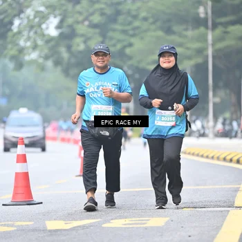 Runner Photo 7039890