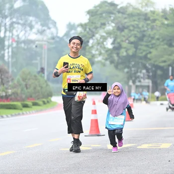 Runner Photo 7039924